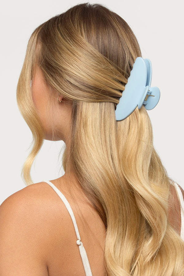 Clean Girl Hair Clip view 1