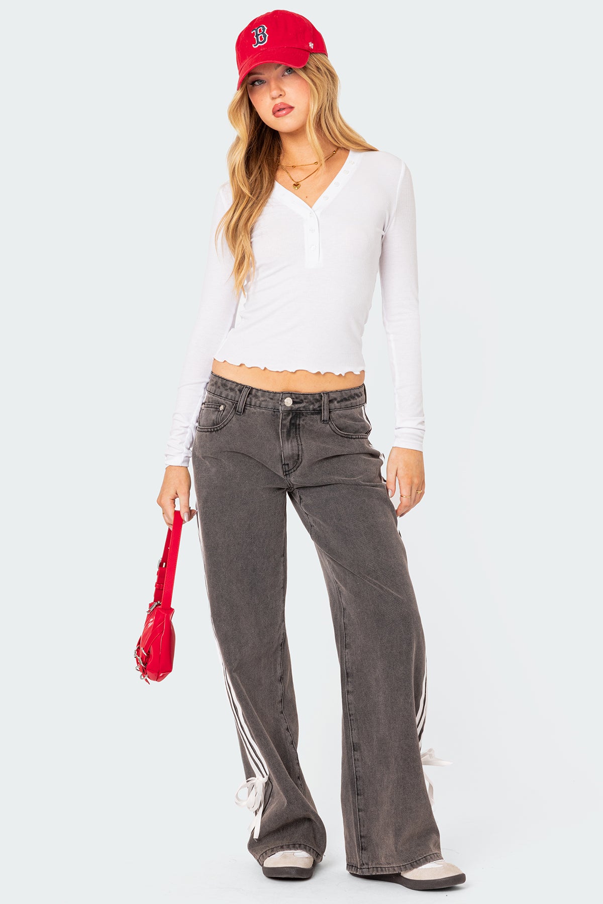 Ribbon Washed Low Rise Baggy Jeans