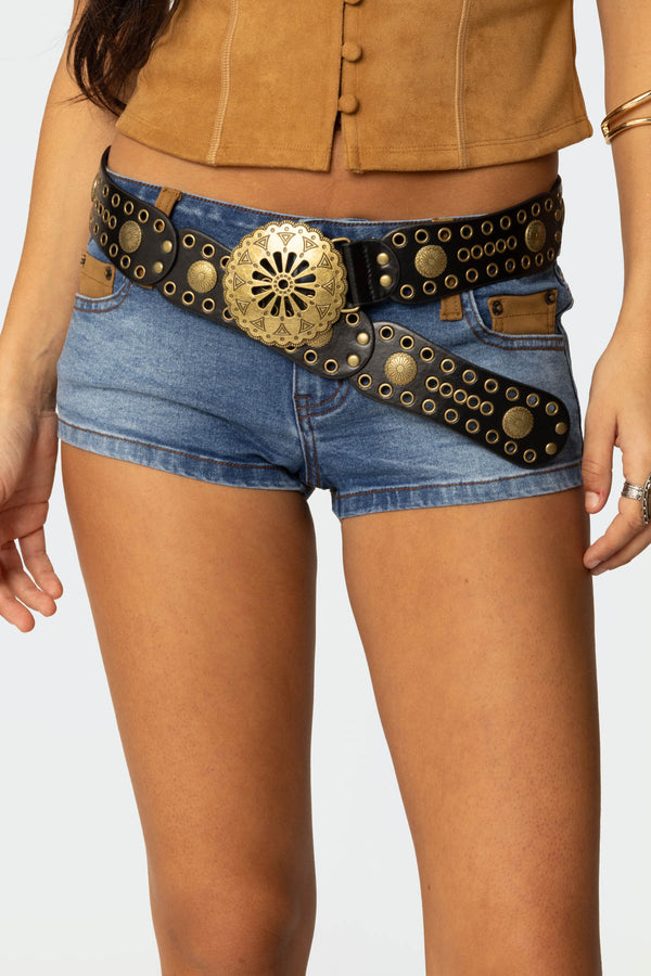 Scalloped Circle Faux Leather Belt view 1