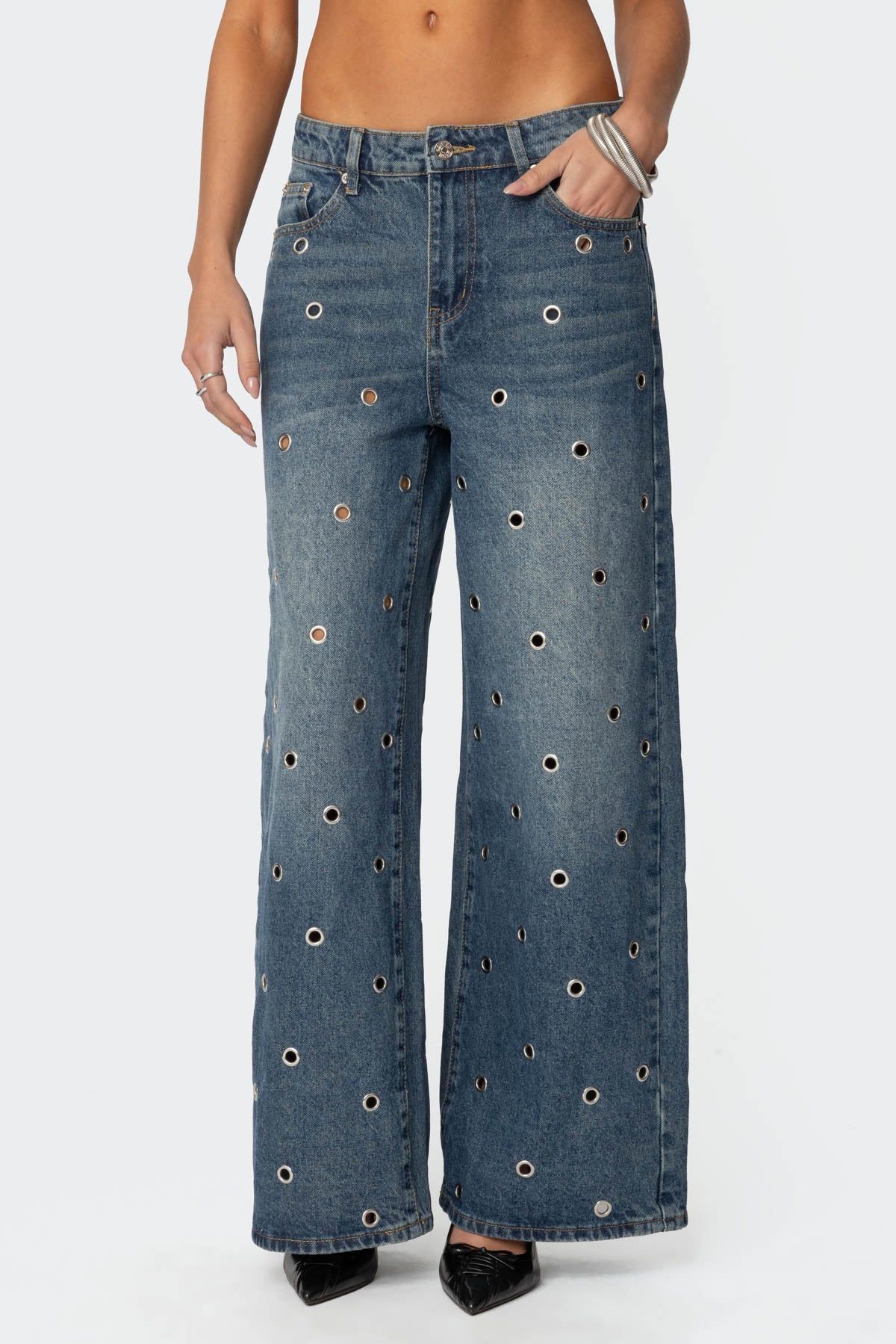 Jainie Grommet Low Rise Baggy Jeans
