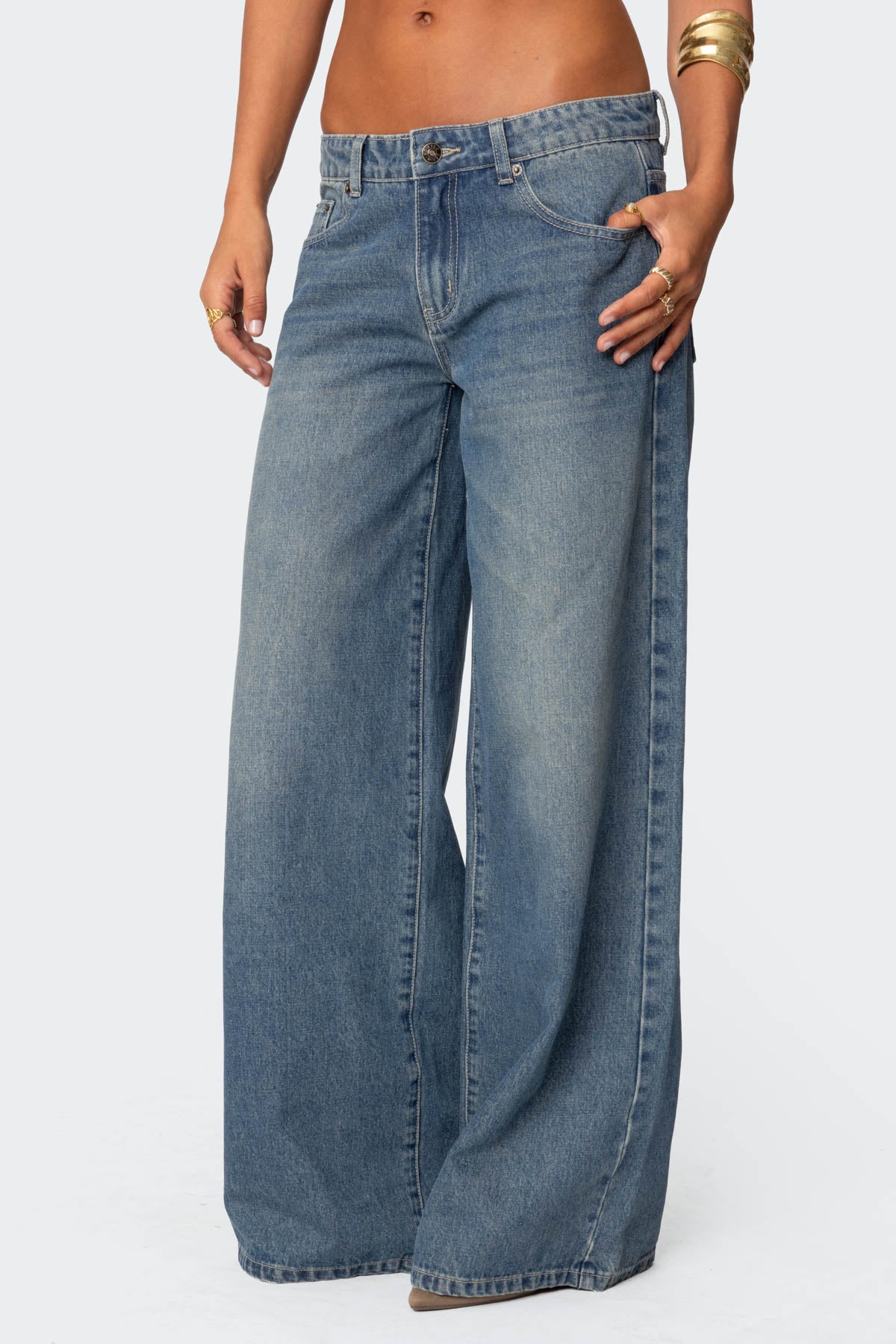 Vyxen Vintage Washed Low Rise Baggy Jeans