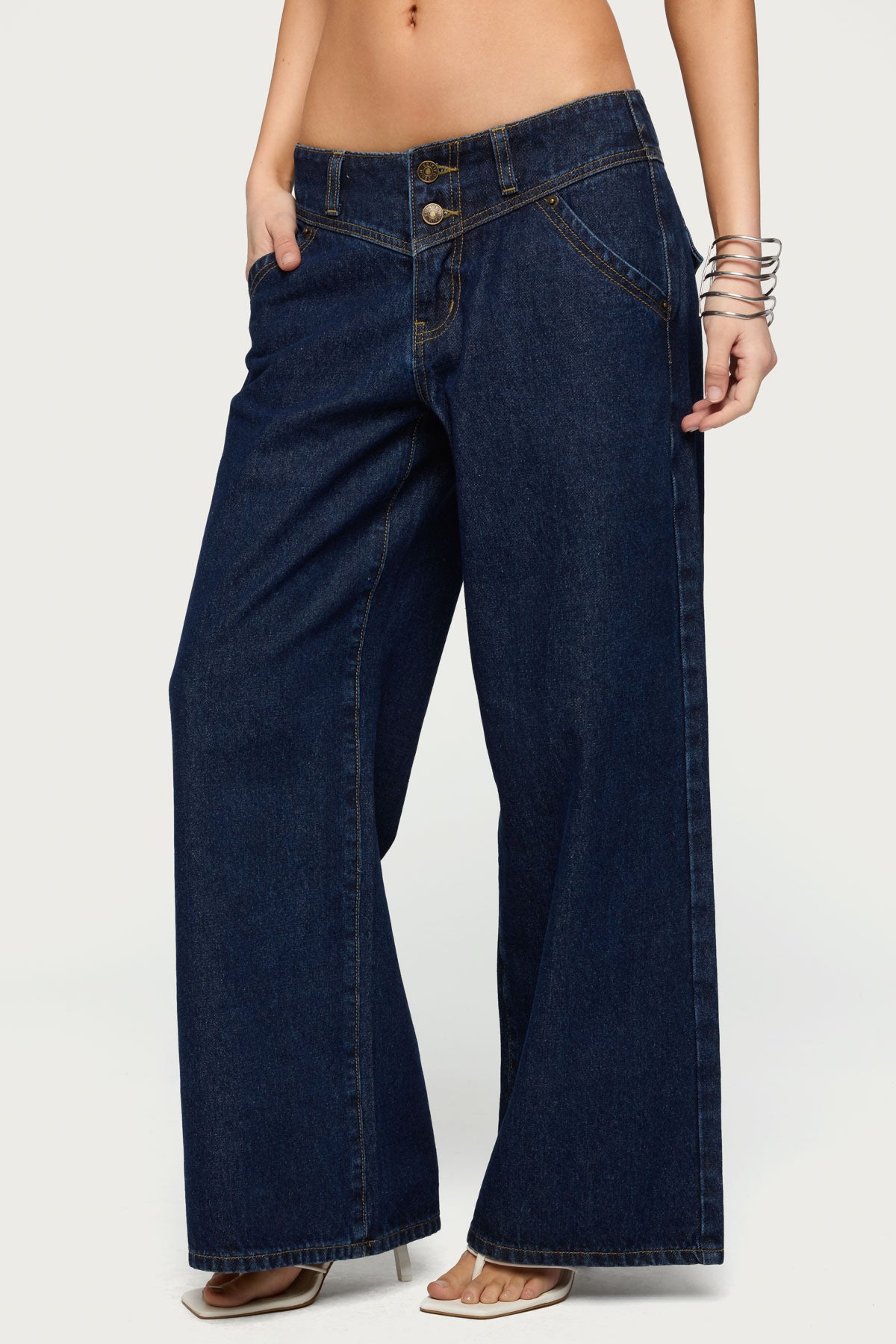 Petite Meredith Low Rise Wide Leg Jeans