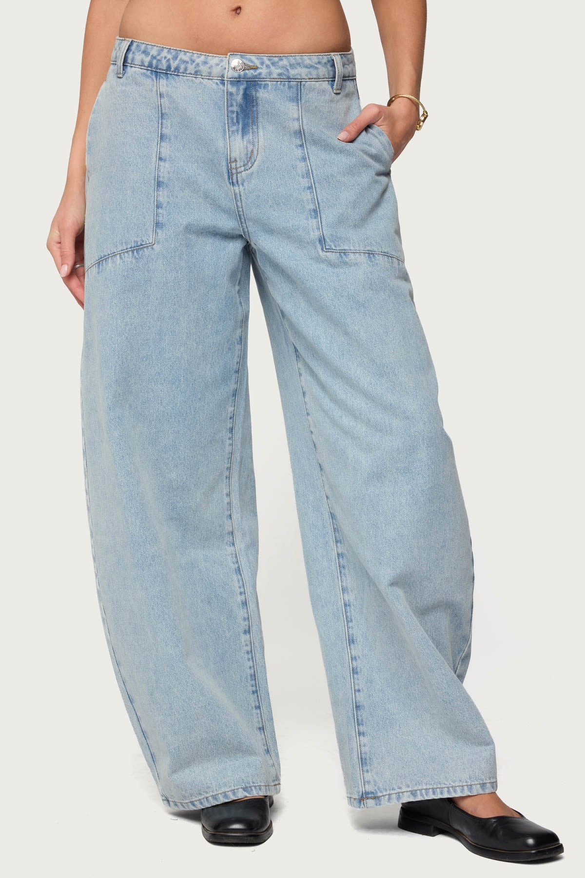 Jolie Low Rise Barrel Jeans