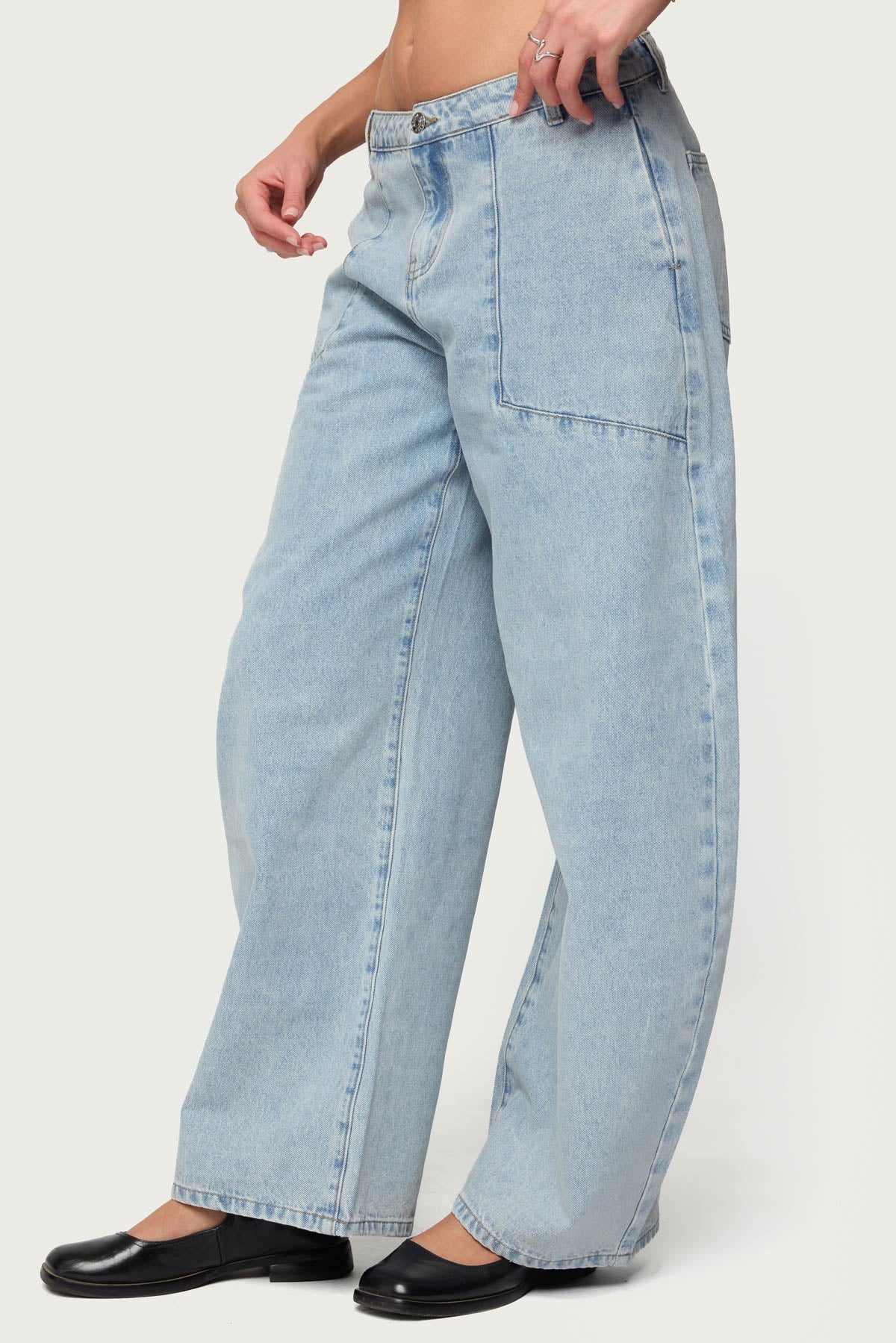 Jolie Low Rise Barrel Jeans