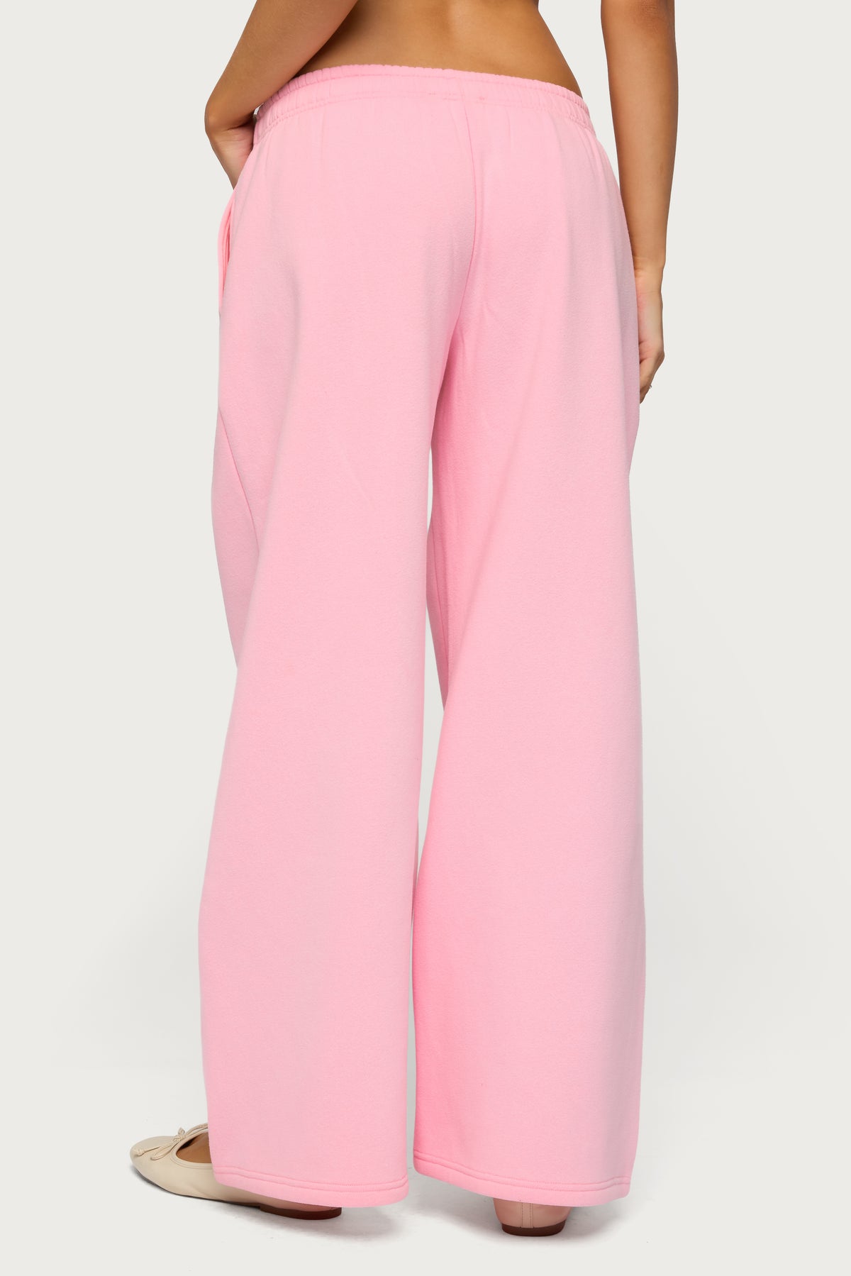 Keychain Cutie Straight Leg Sweatpants