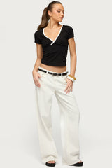 Yulenna Contrast V Neck Top