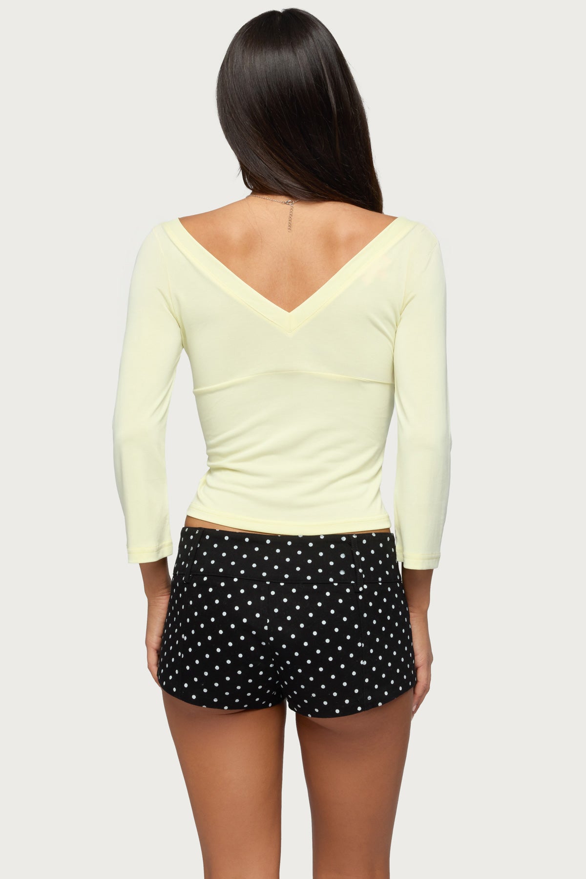 Mar V Neck Three-Quarter Sleeve Top