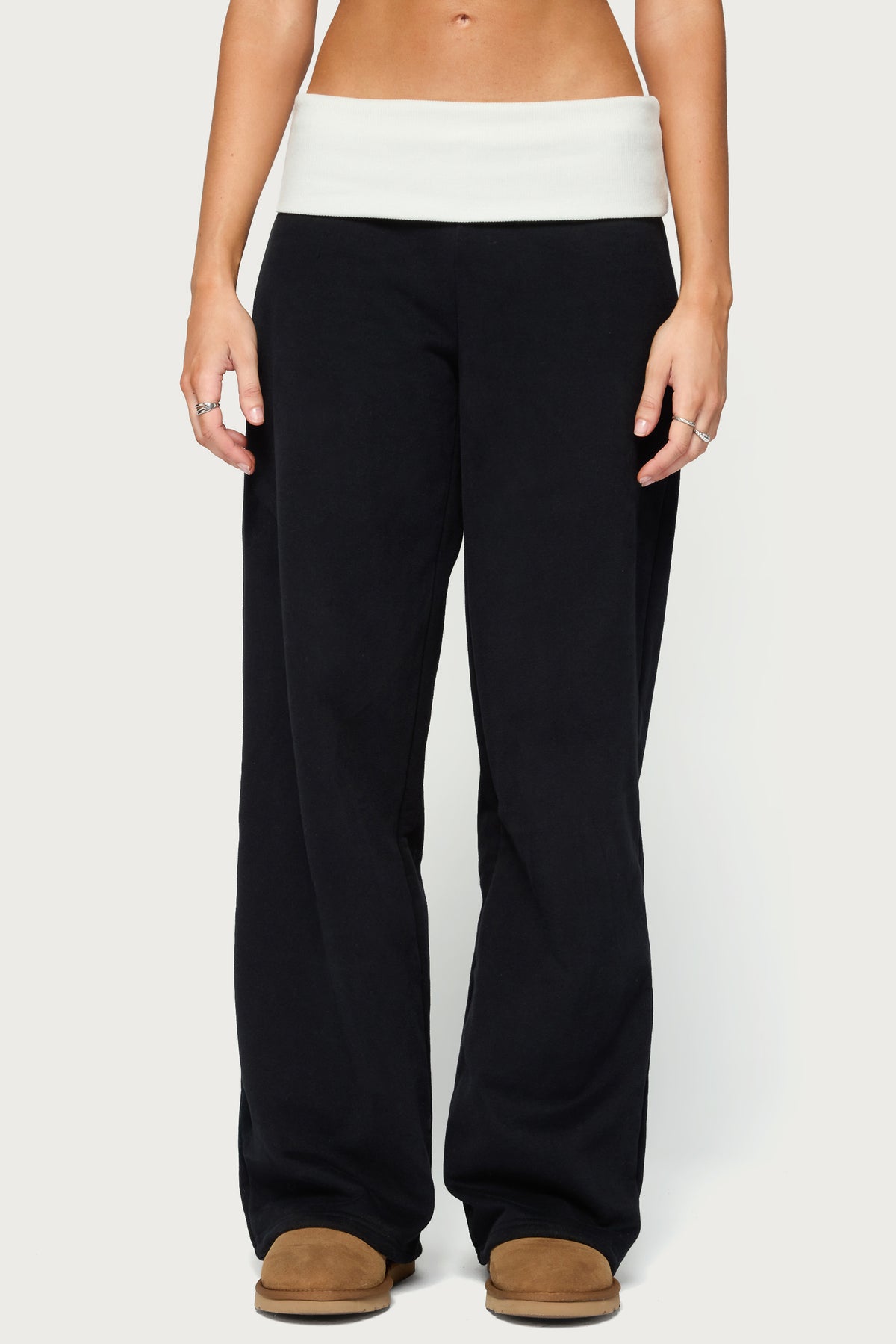 Idha Contrast Foldover Baggy Sweatpants