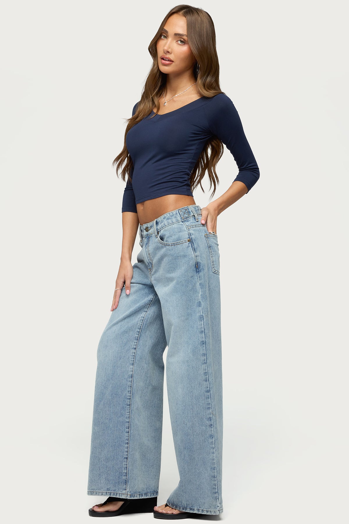 Cecilie Three-Quarter Sleeve V Neck Top