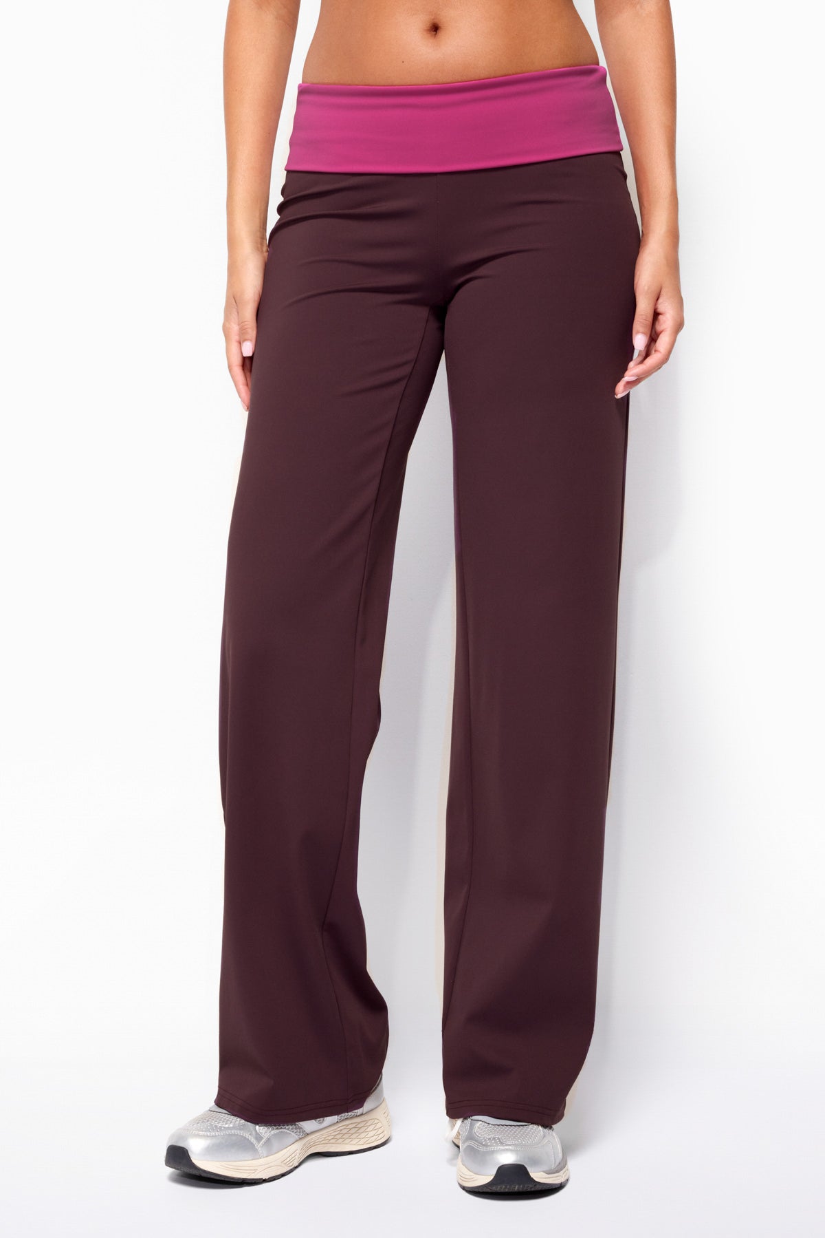 Dayna Contrast Foldover Straight Leg Pants