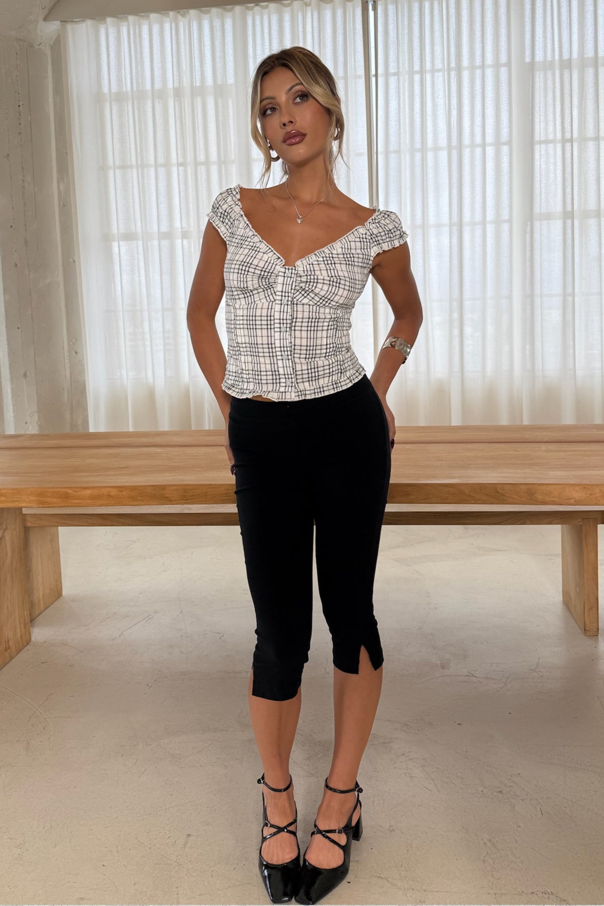 Sarafina Capri Pants
