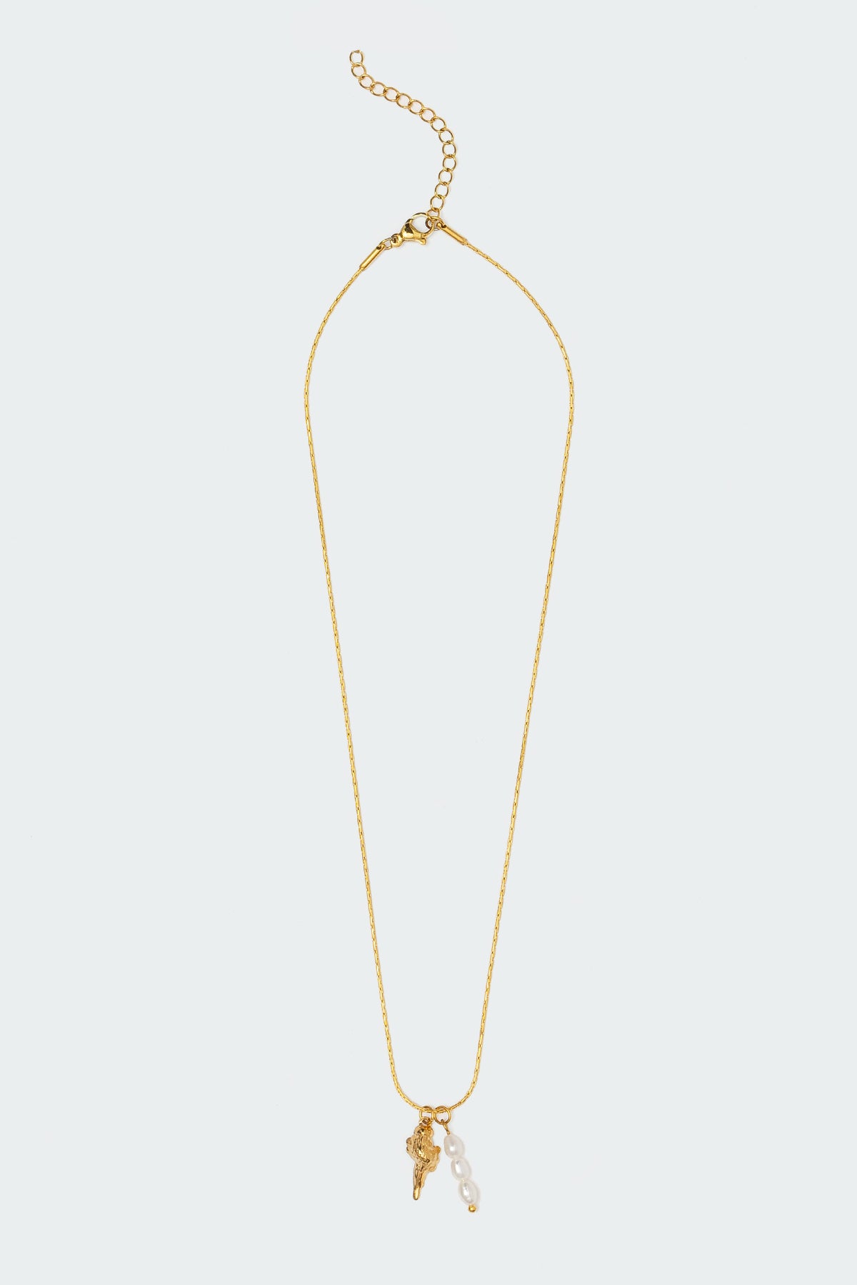 Mixed Pendant Necklace