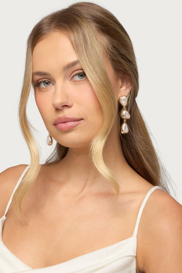 So Pearly Dangle Earrings view 1