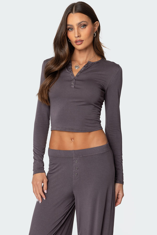 Kait Henley Top view 1