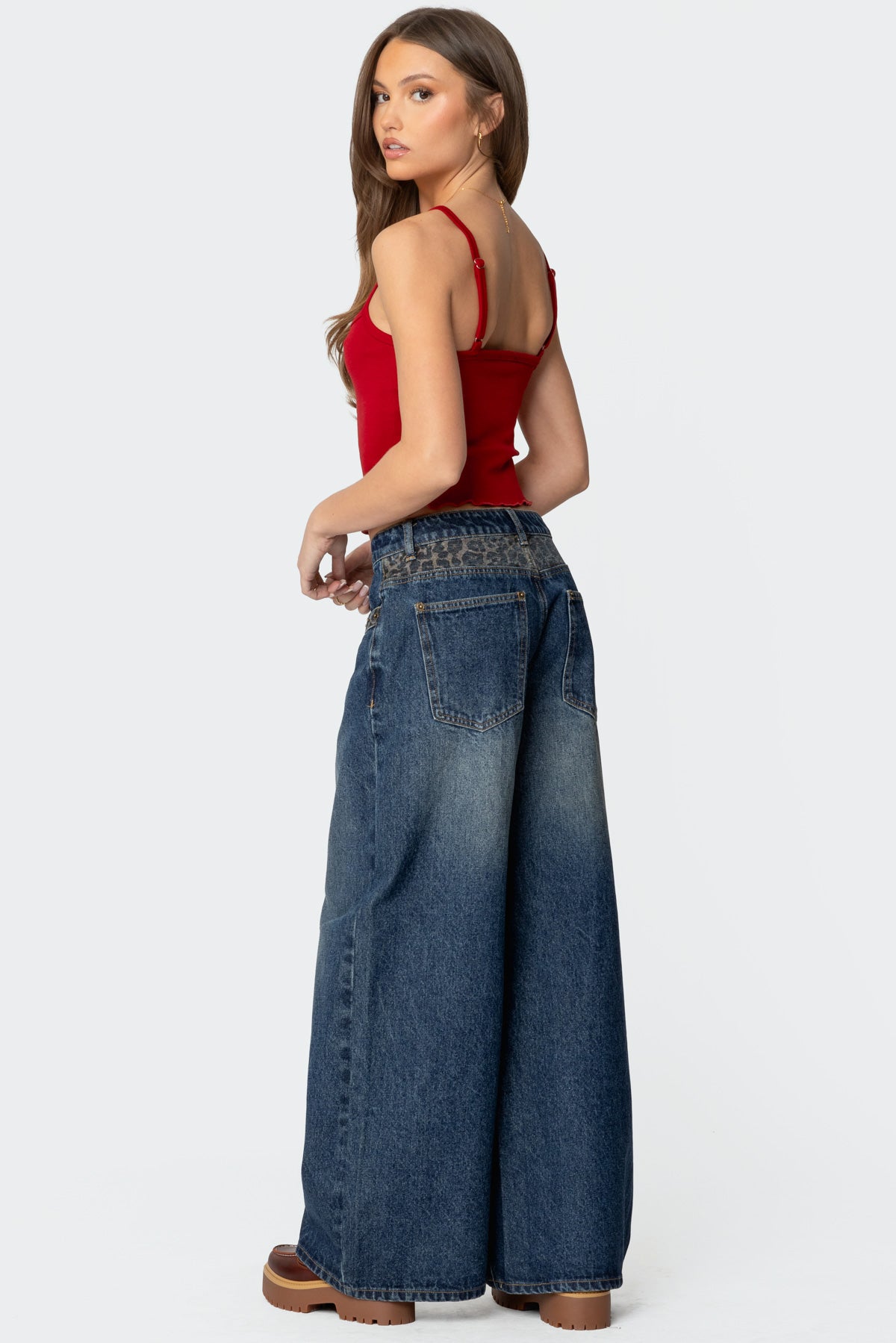 Gwen Leopard Detail Low Rise Baggy Jeans