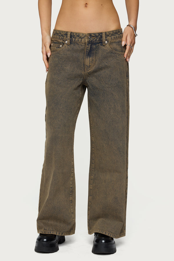 Petite Zahra Mud Wash Low Rise Baggy Jeans view 2