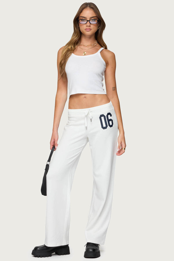 06 Sweatpants view 1
