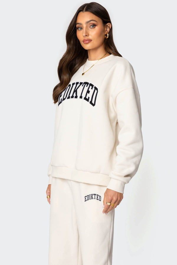 Edikted Babe Oversized Sweatshirt view 2