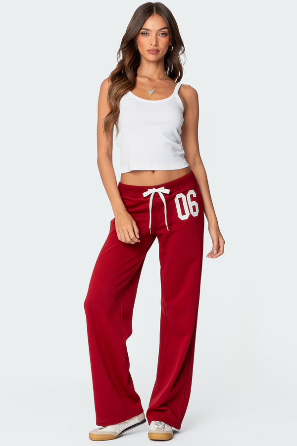 06 Sweatpants view 1