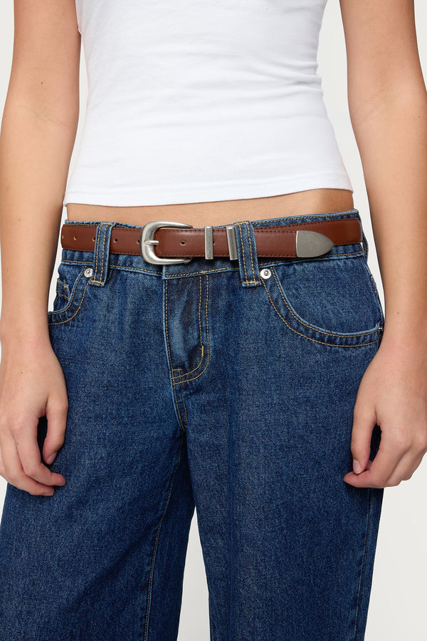 Basic Buckle Faux Leather Belt view 1