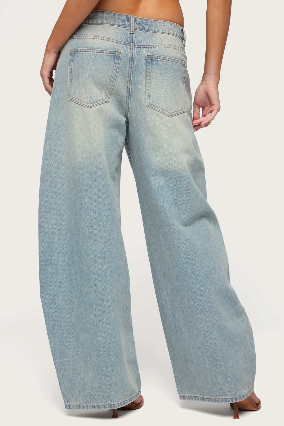 Ilara Low Rise Barel Jeans