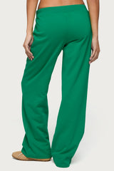 06 Sweatpants