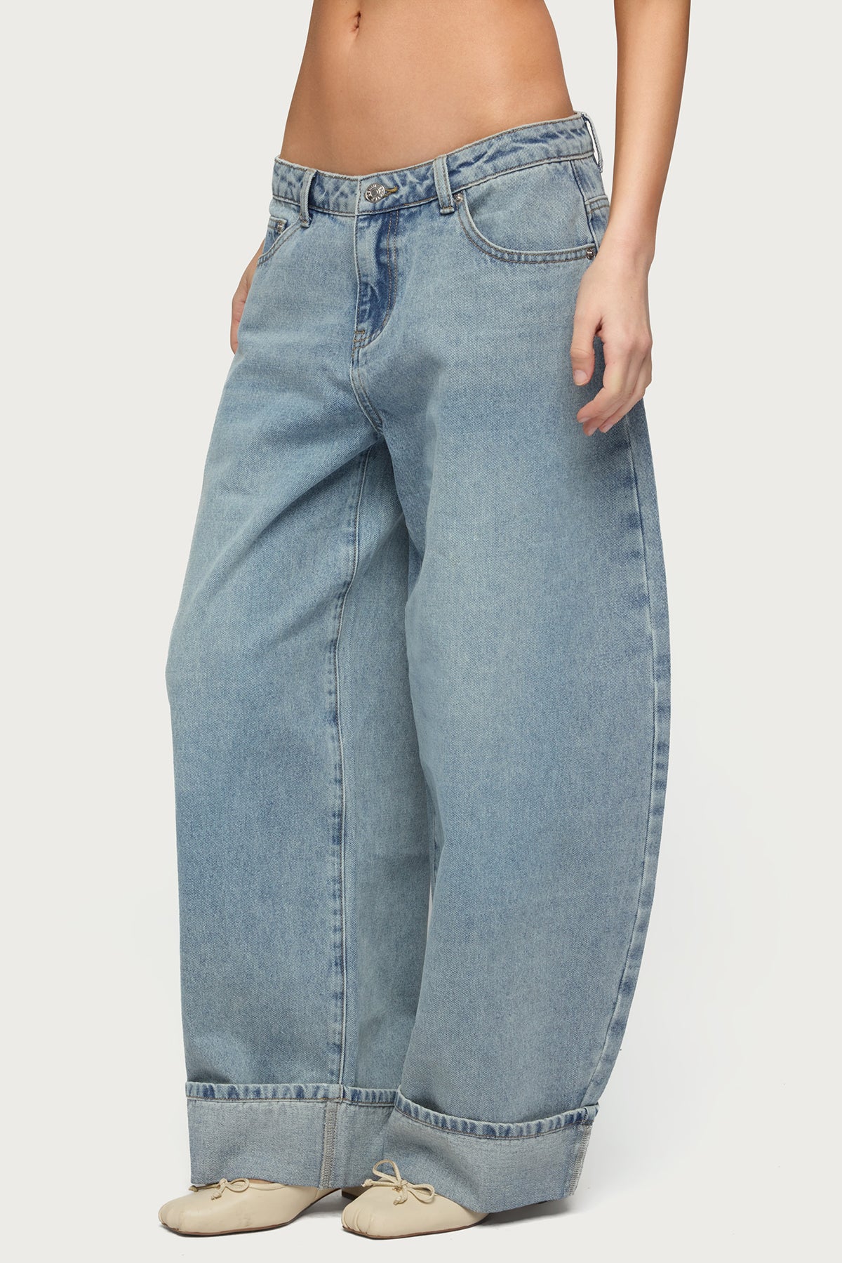Petite Kella Low Rise Baggy Jeans