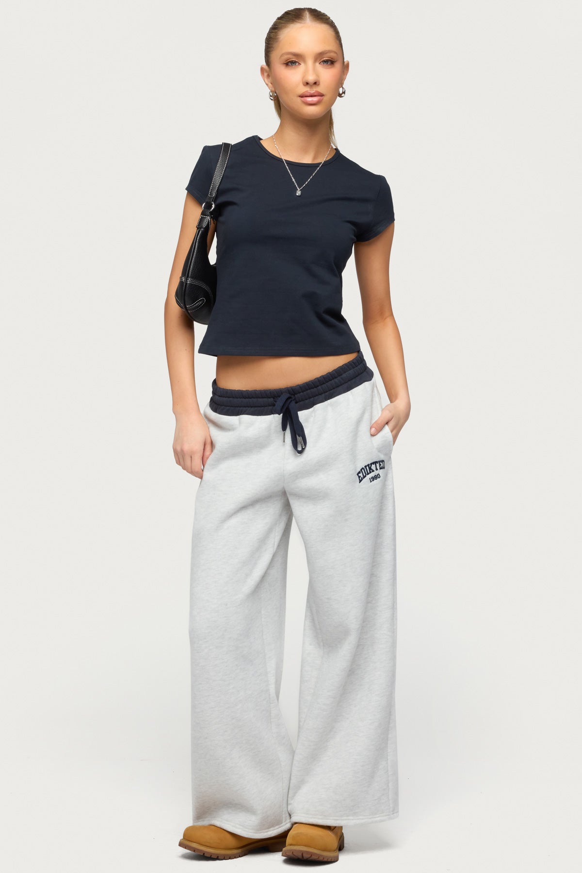 Petite Edikted Contrast Embroidered Sweatpants