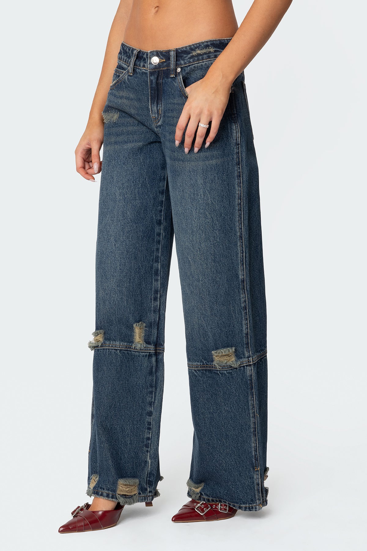 Slitted Distressed Low Rise Baggy Jeans