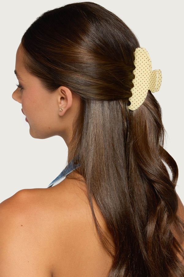 It-Girl Claw Clip view 1