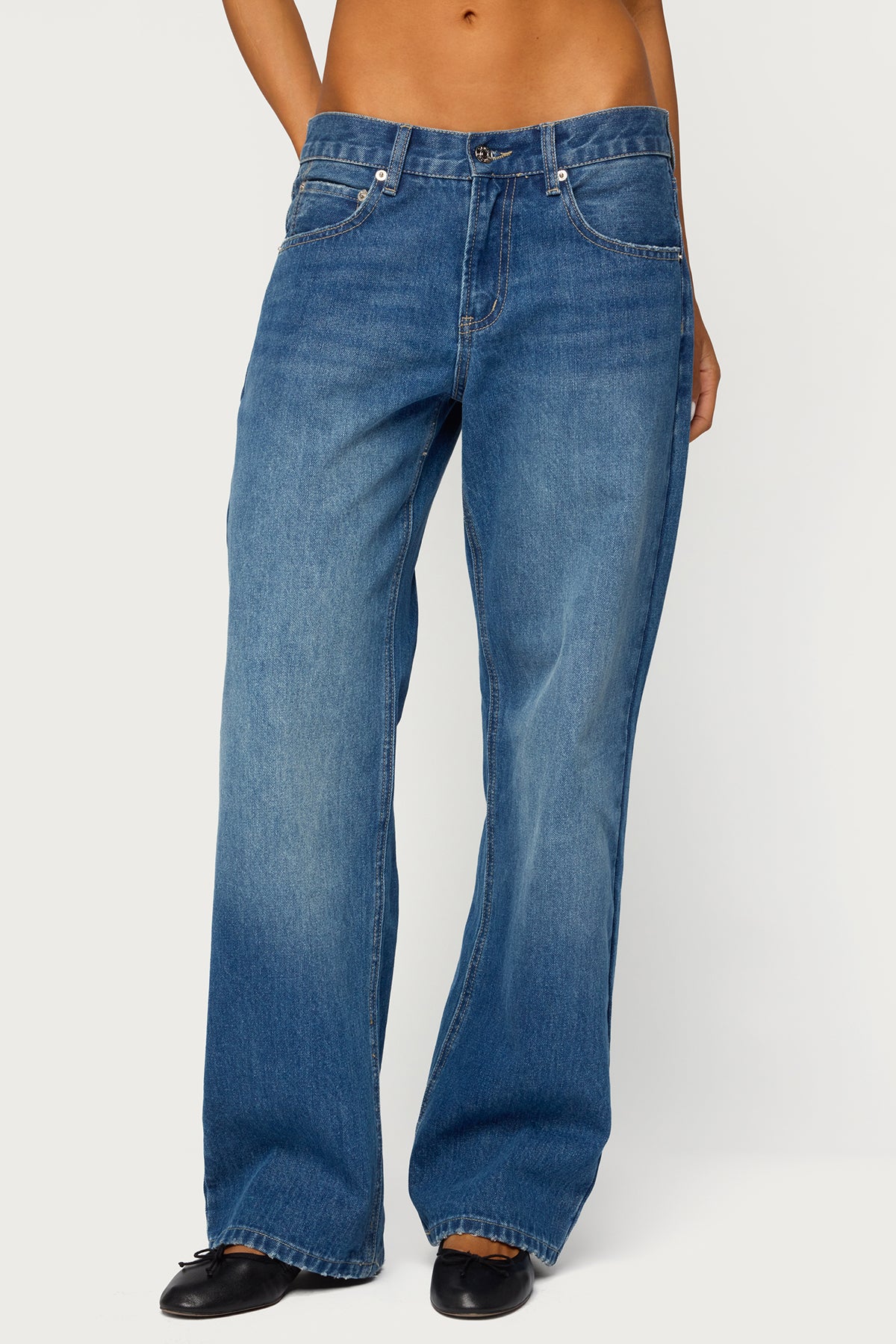 Arabella Low Rise Baggy Jeans